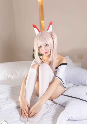 《办公室里的母乳诱惑》